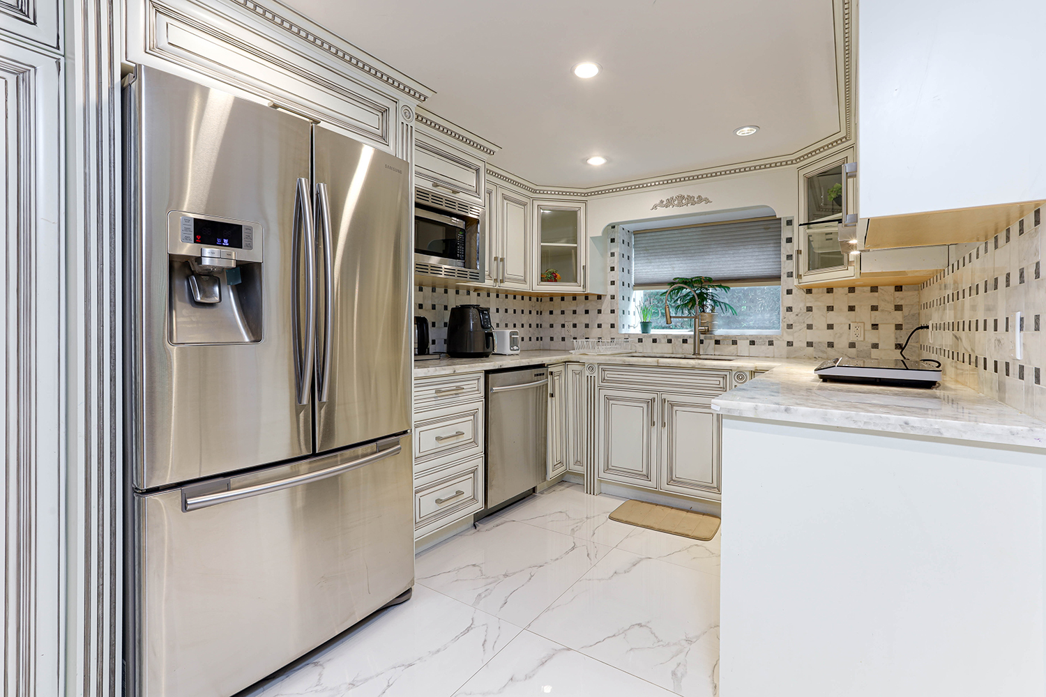 Property photo 154