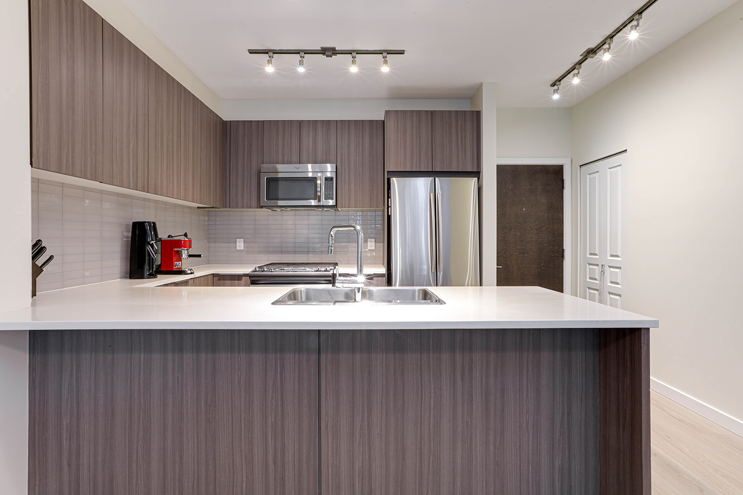 Property photo 104