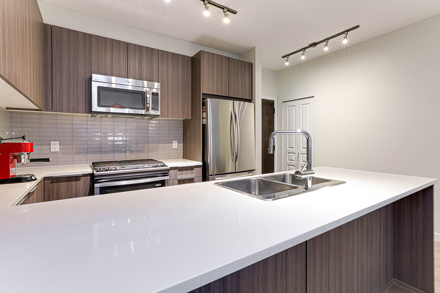 Property photo 105
