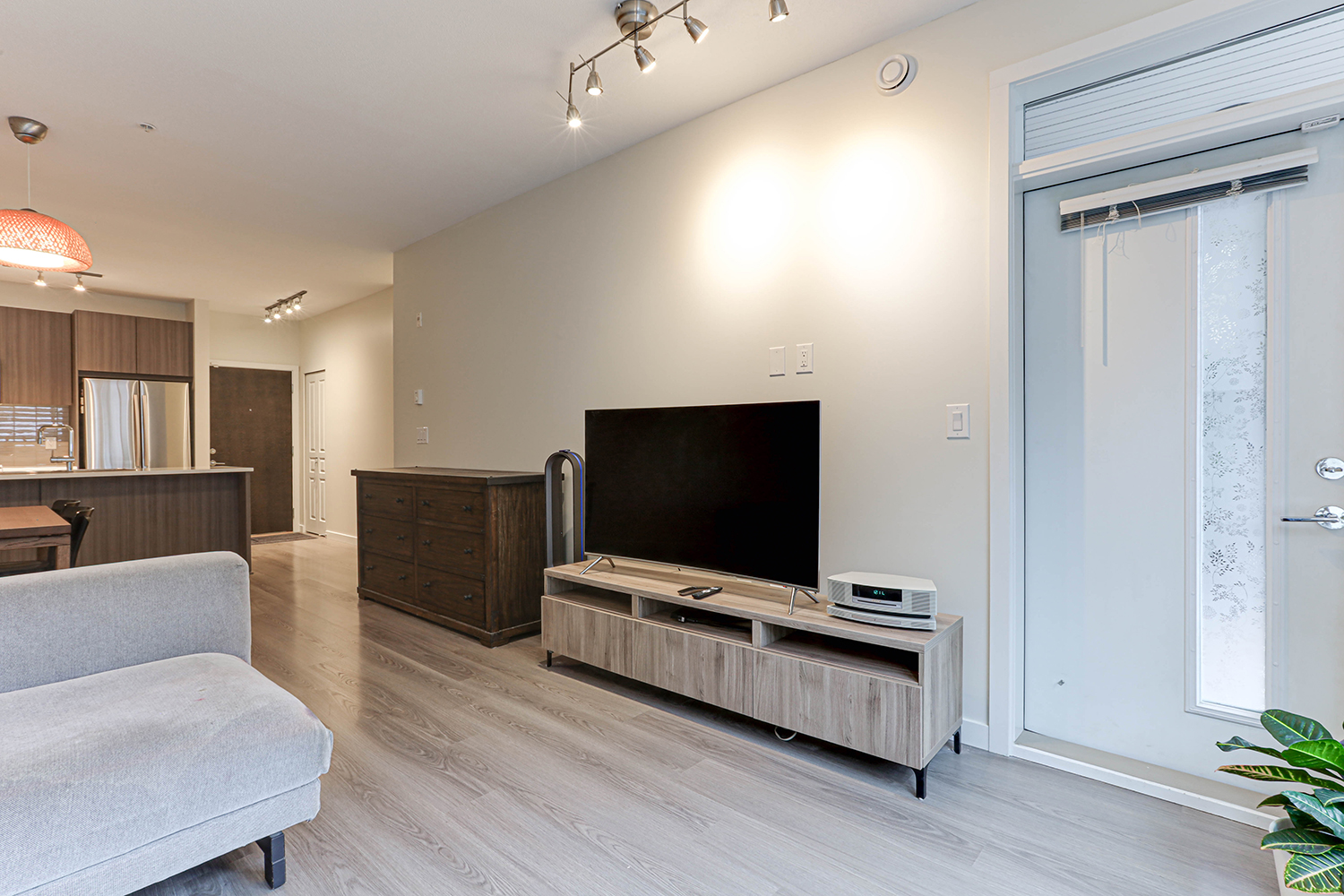 Property photo 110