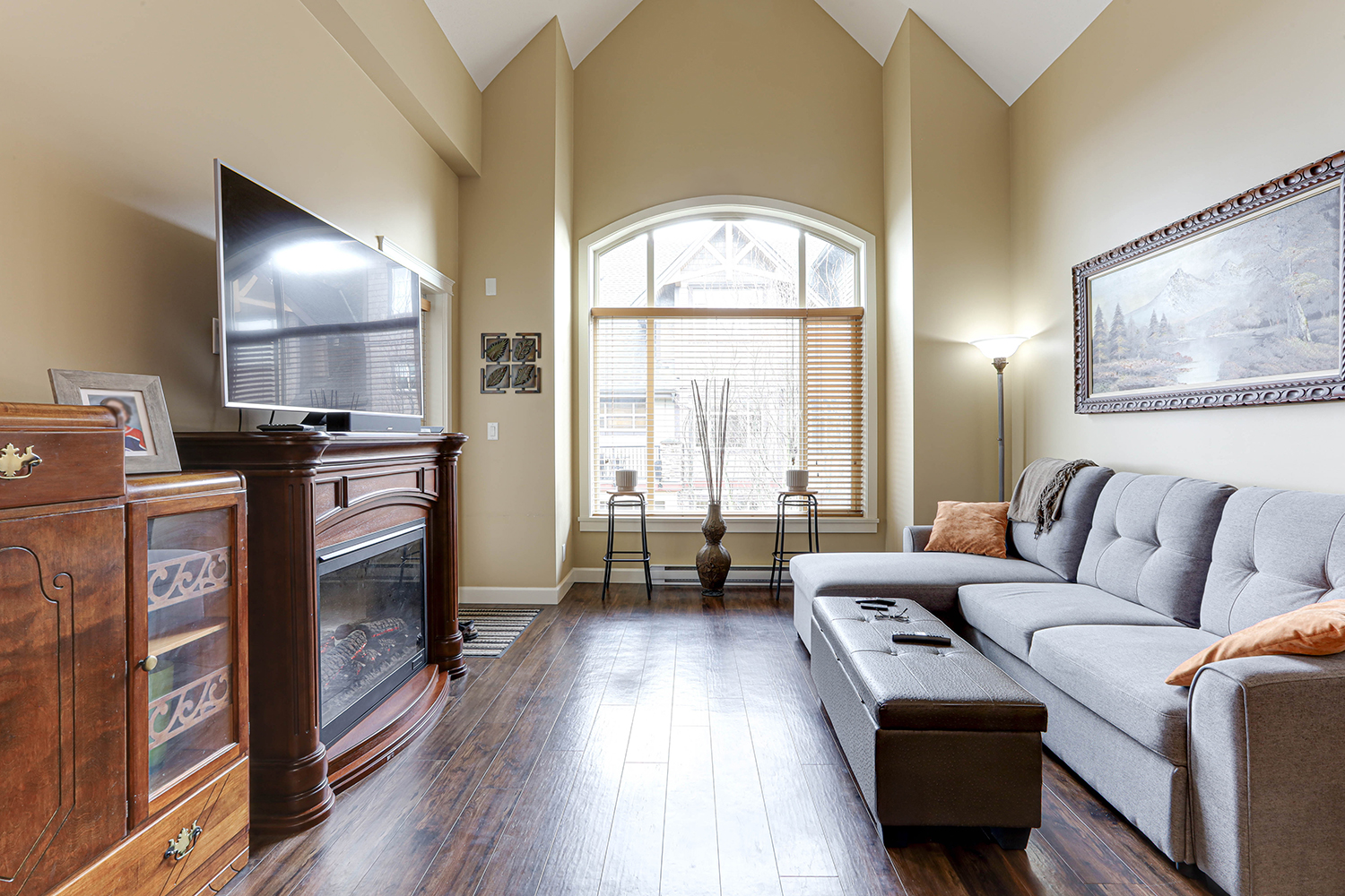 Property photo 104
