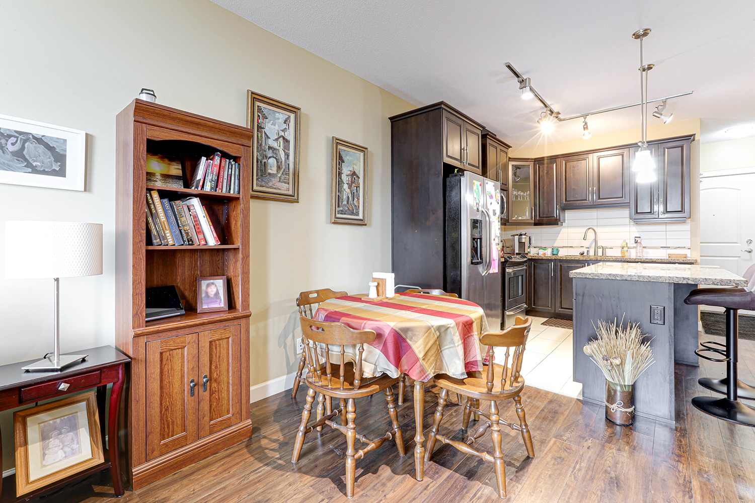 Property photo 111