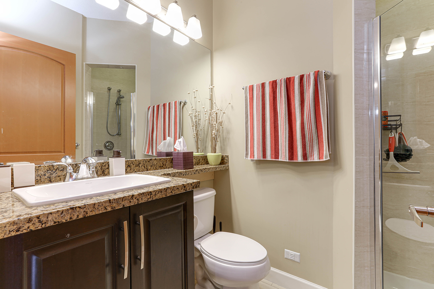 Property photo 125