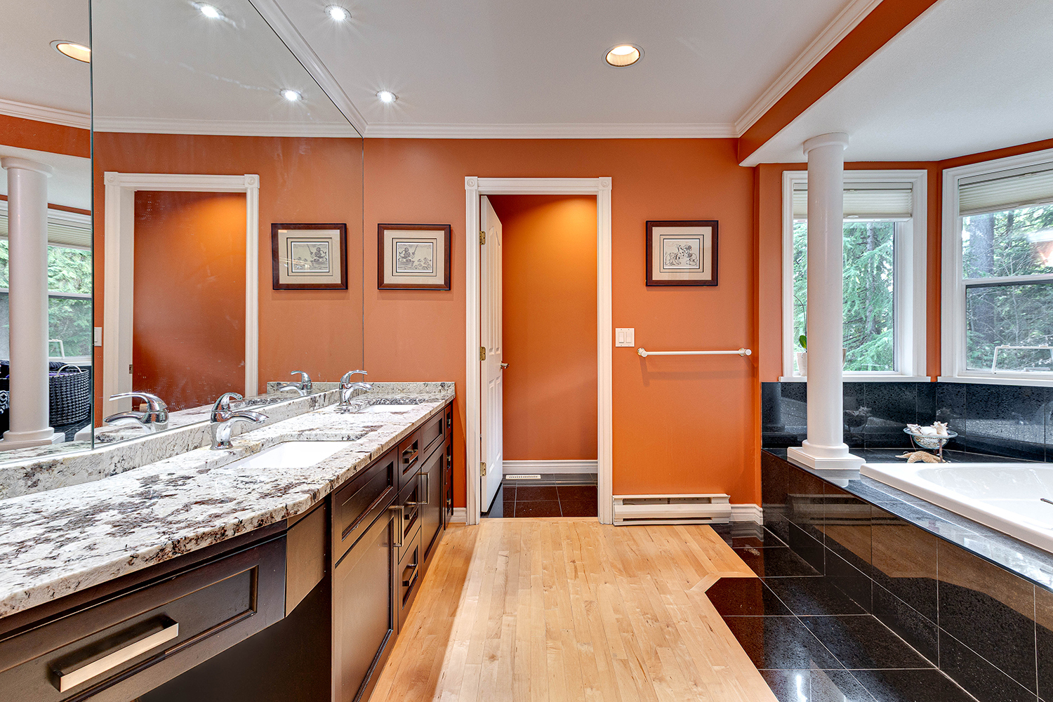Property photo 125