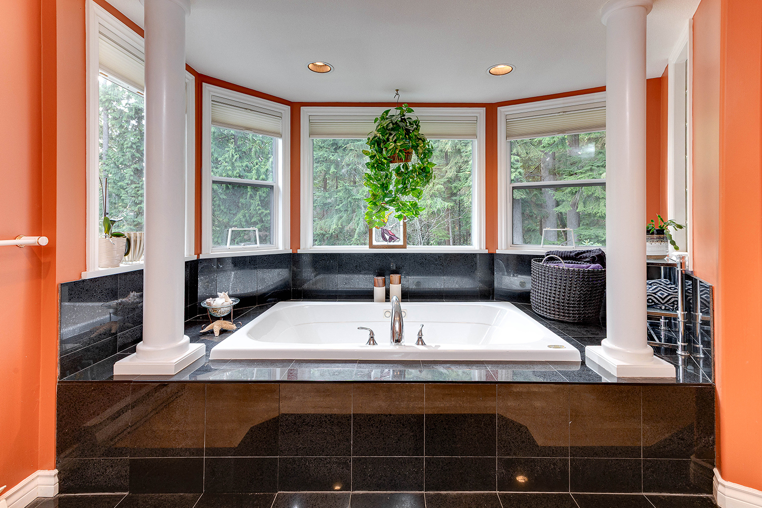 Property photo 128