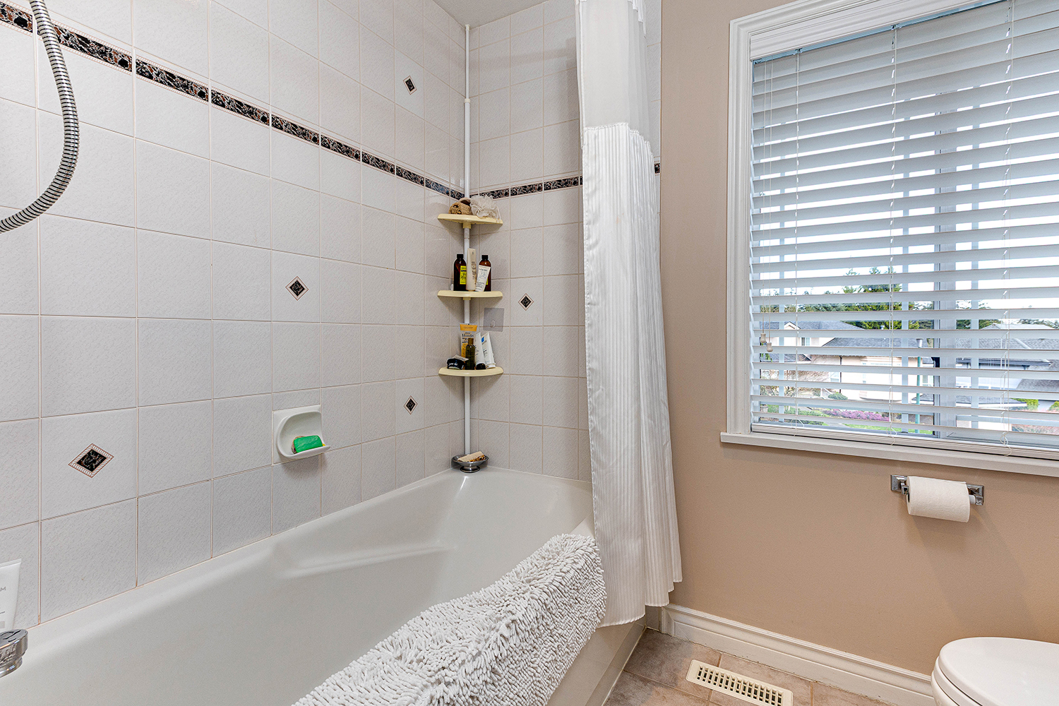 Property photo 133