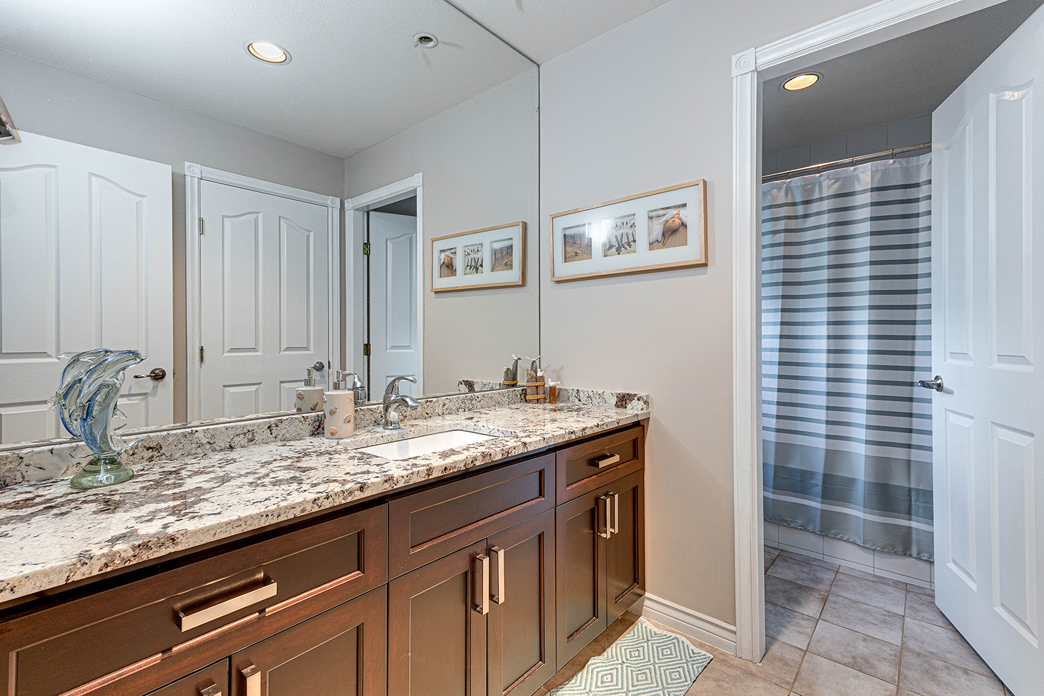 Property photo 136