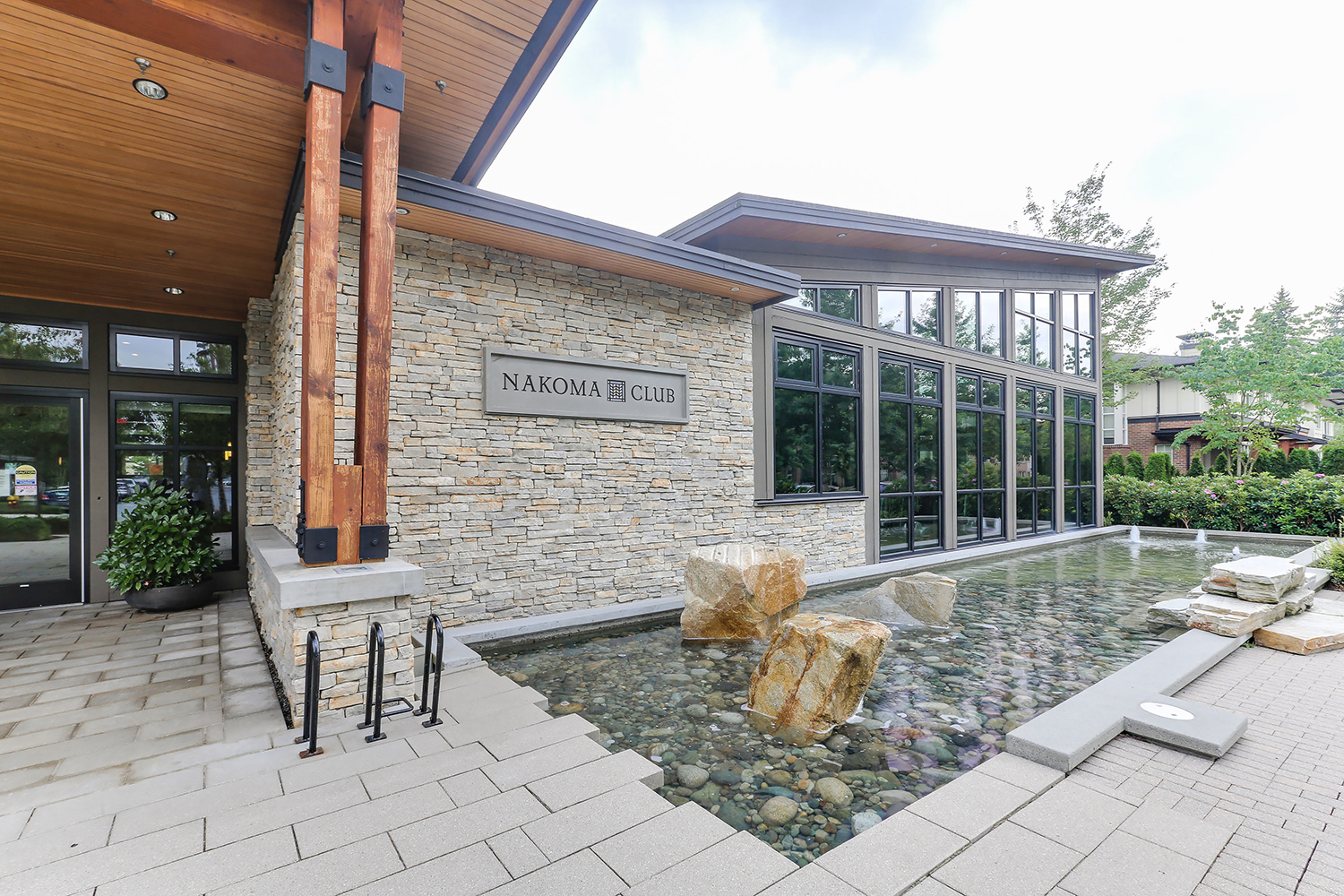 Property photo 123