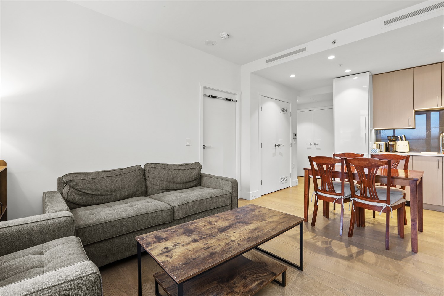 Property photo 103