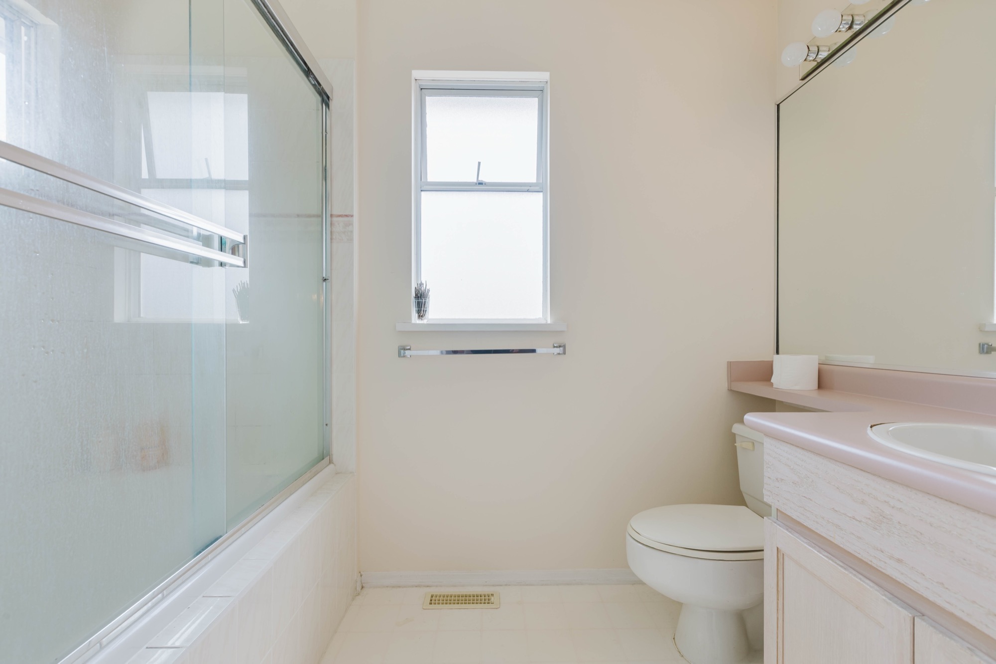 Property photo 124