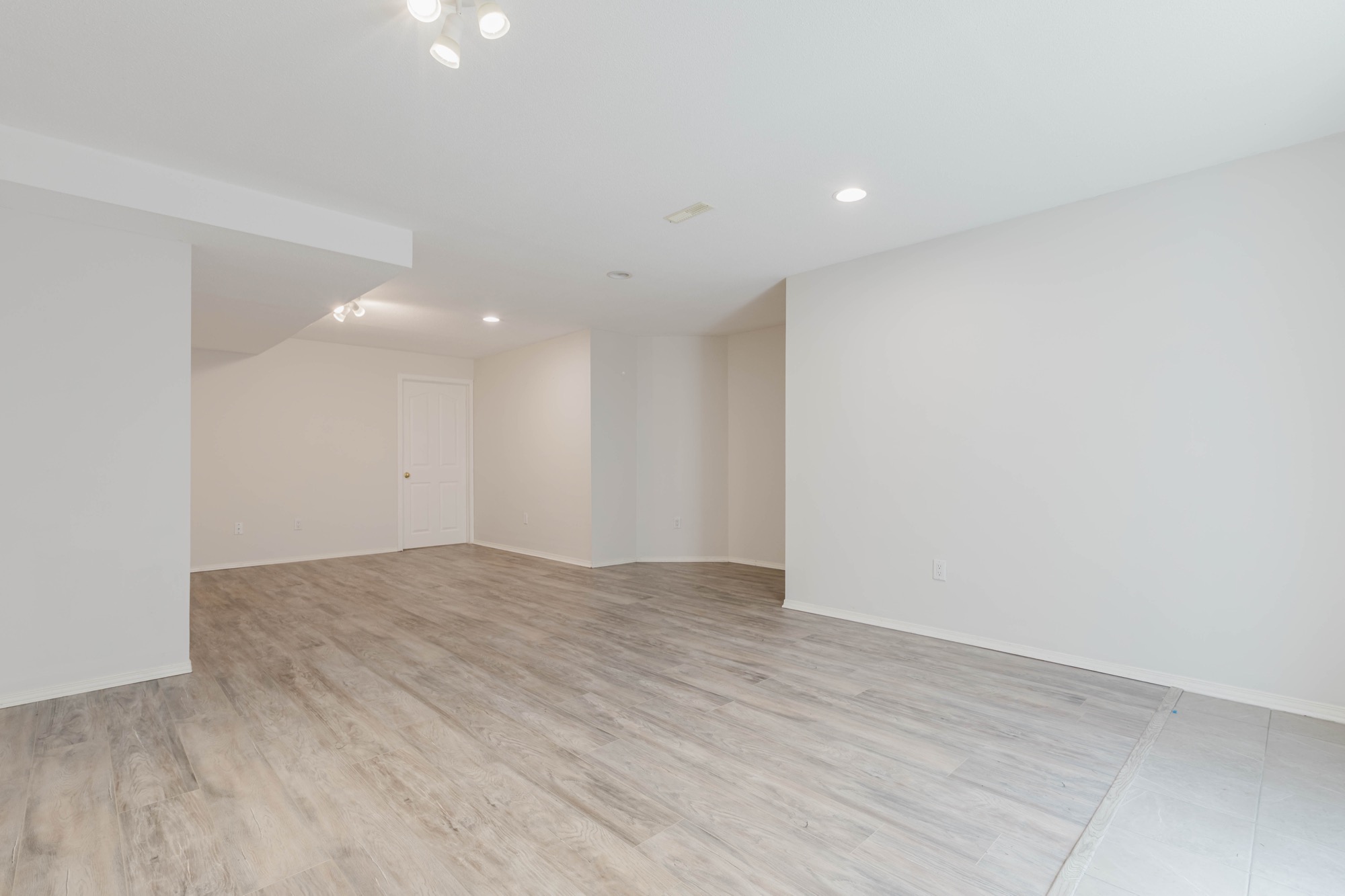 Property photo 134