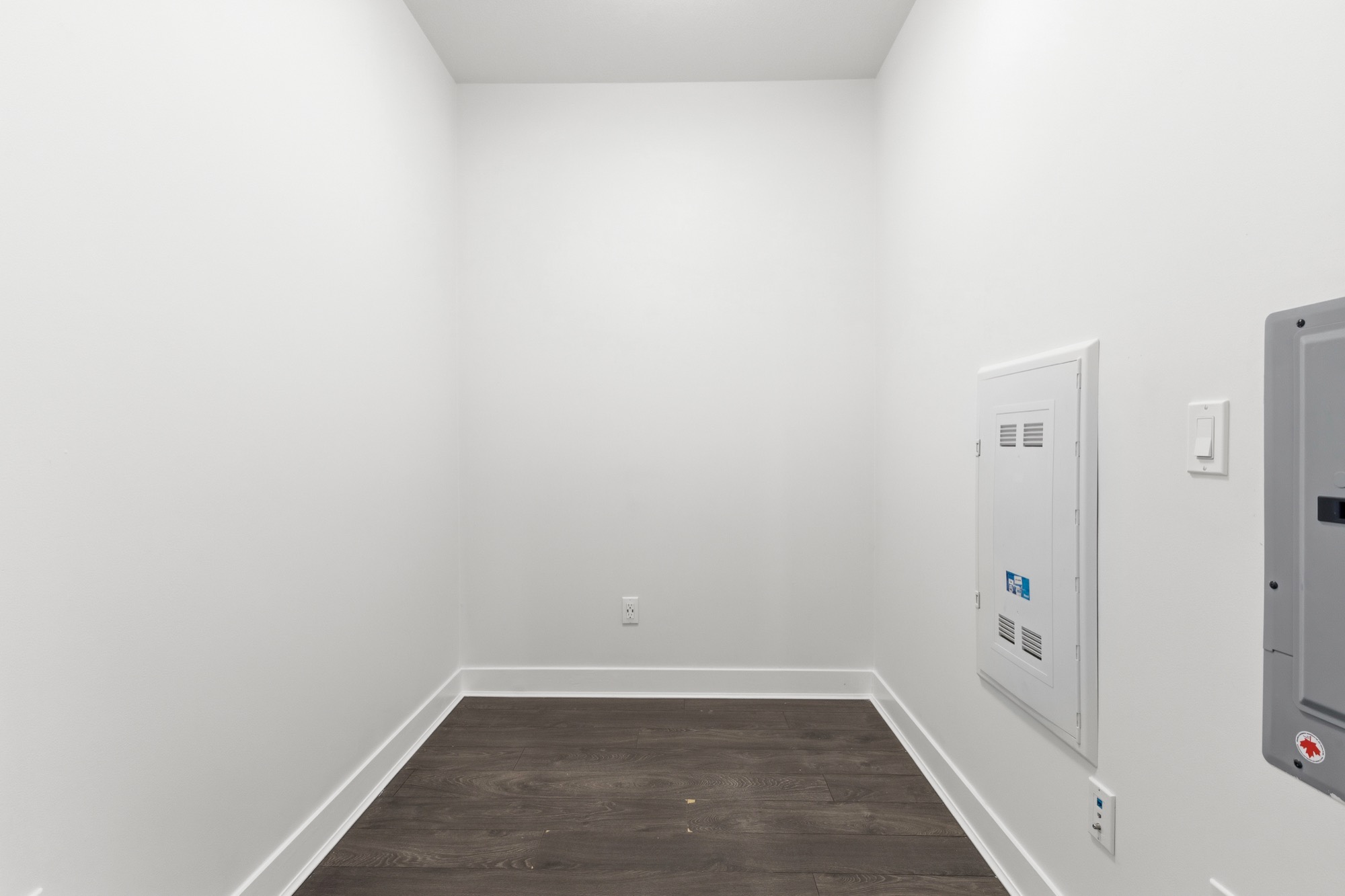 Property photo 125