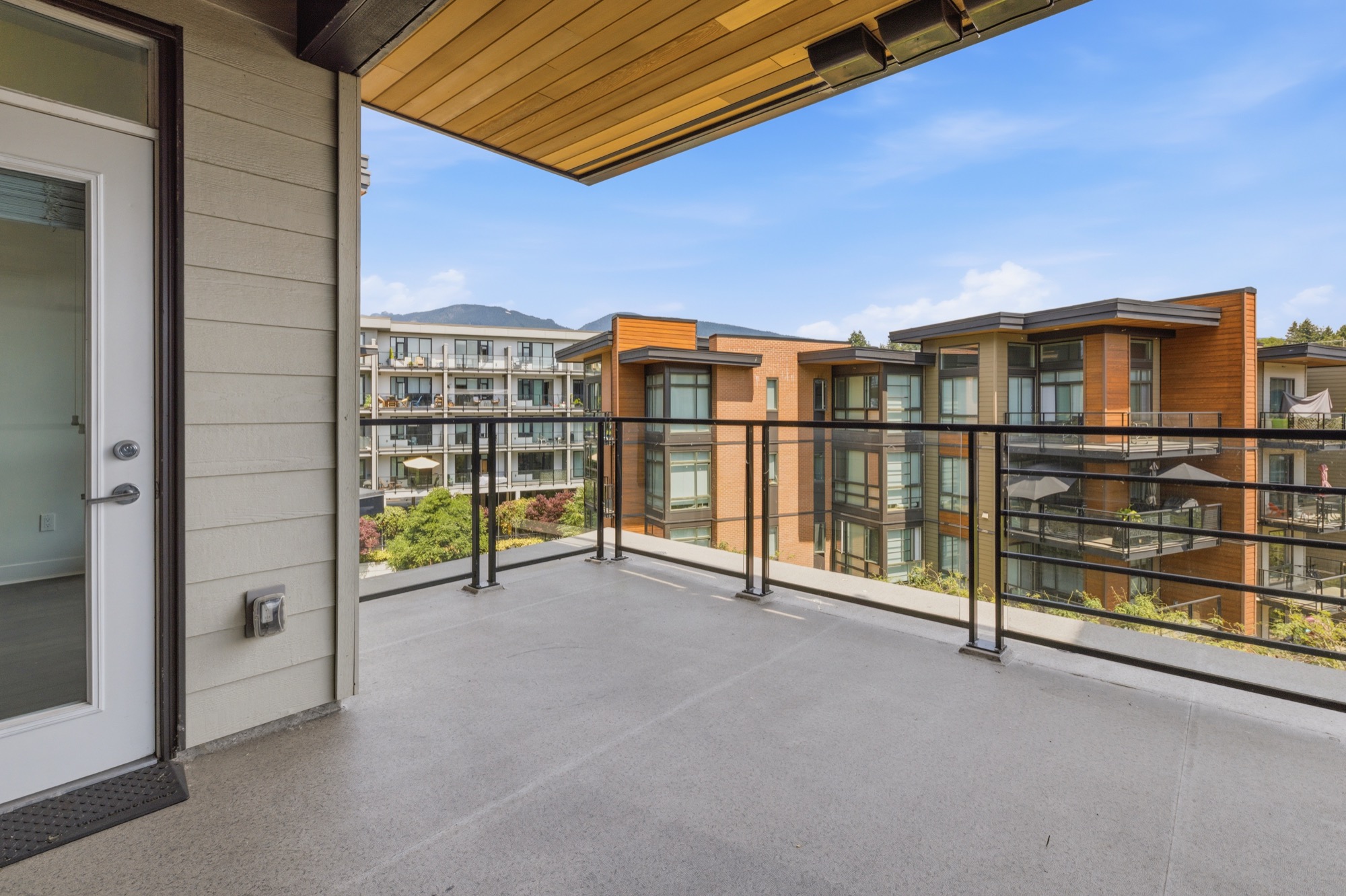 Property photo 128