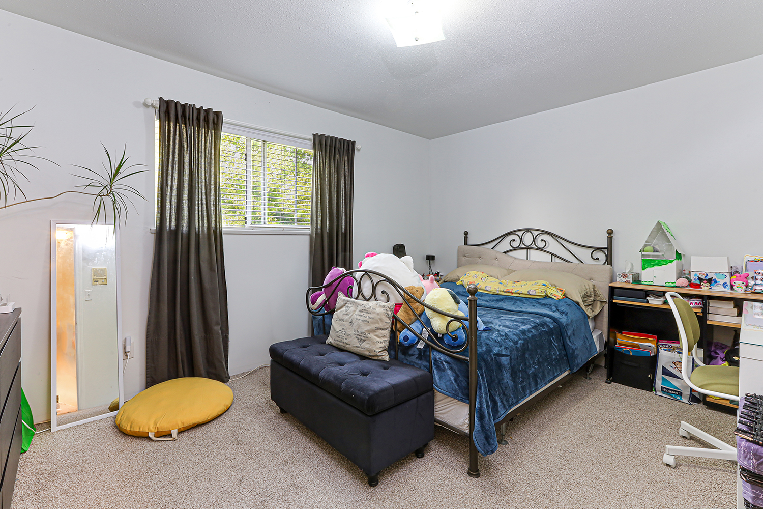 Property photo 130