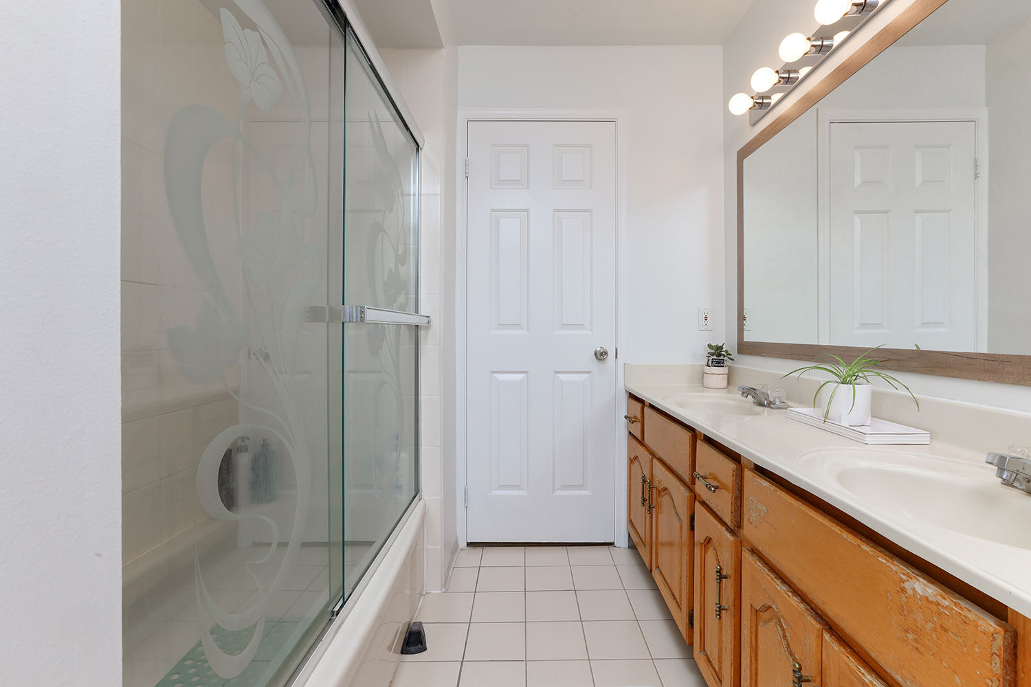 Property photo 139