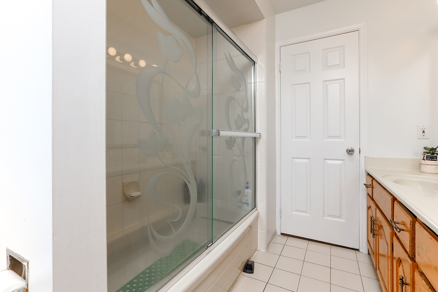 Property photo 140