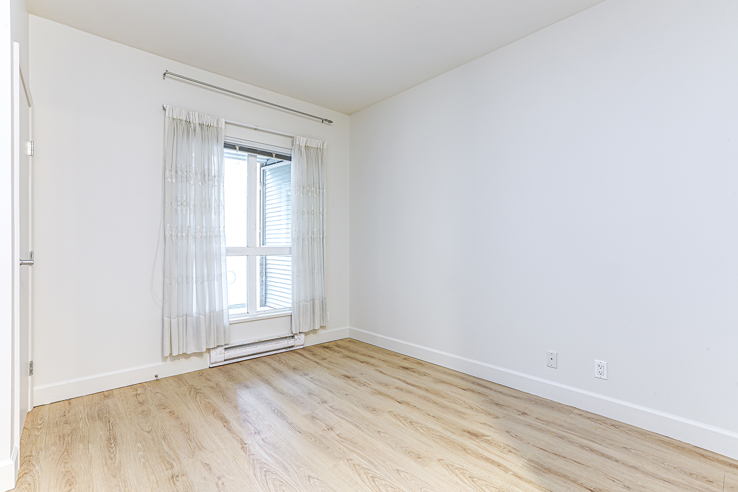 Property photo 106