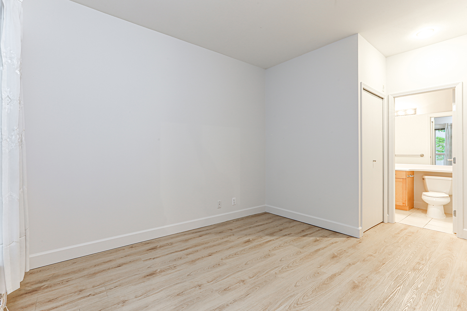 Property photo 109