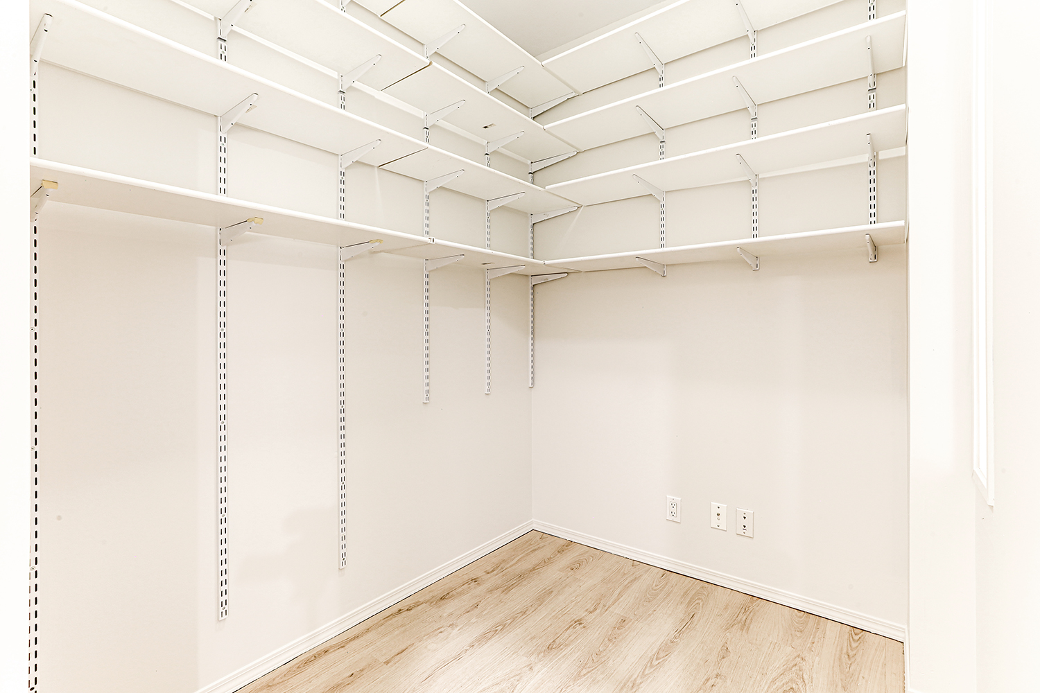 Property photo 120