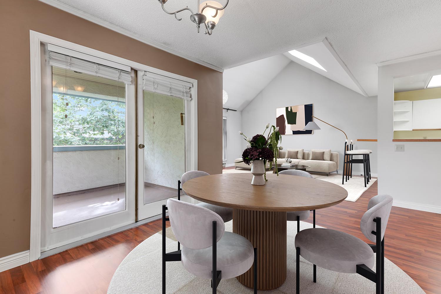 Property photo 111