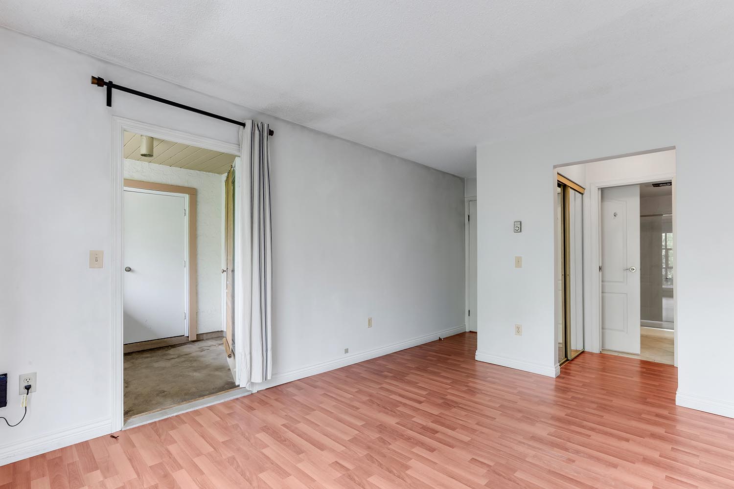 Property photo 120