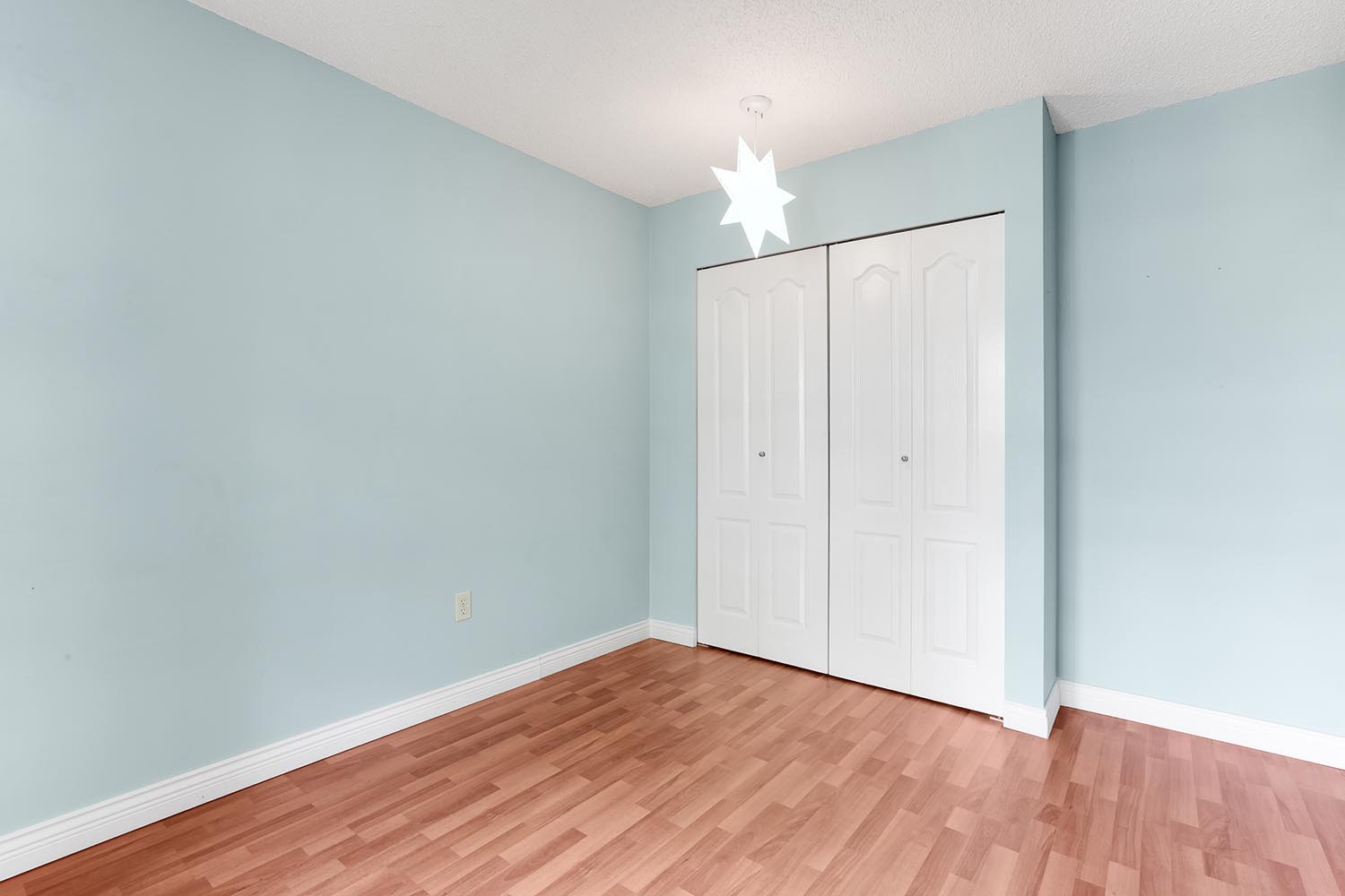 Property photo 127