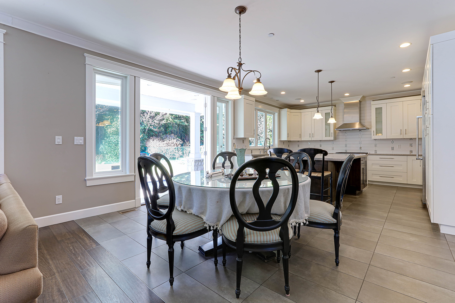 Property photo 118