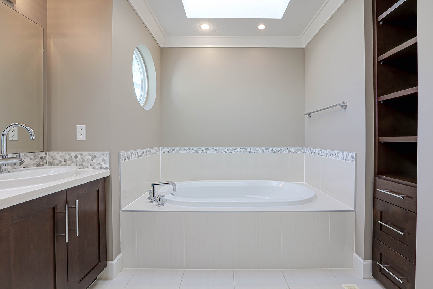 Property photo 134