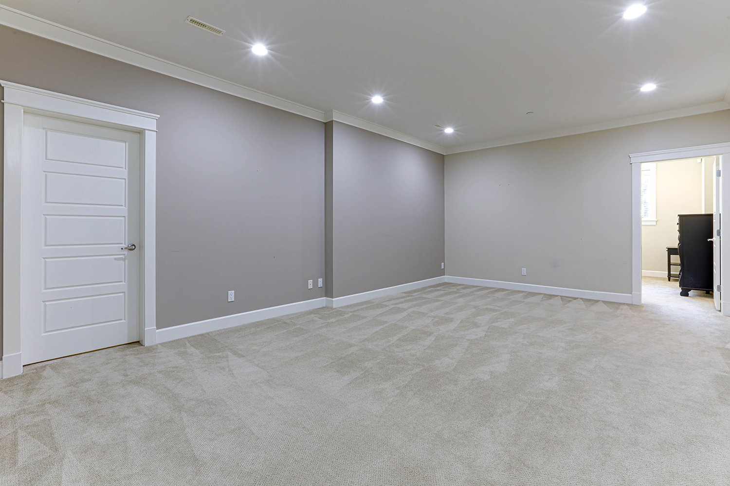 Property photo 152