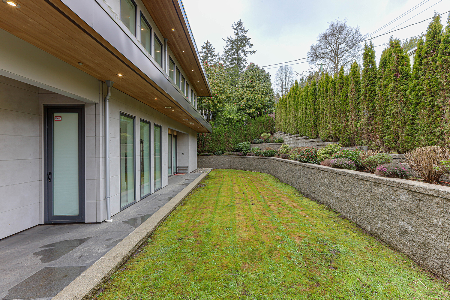Property photo 103