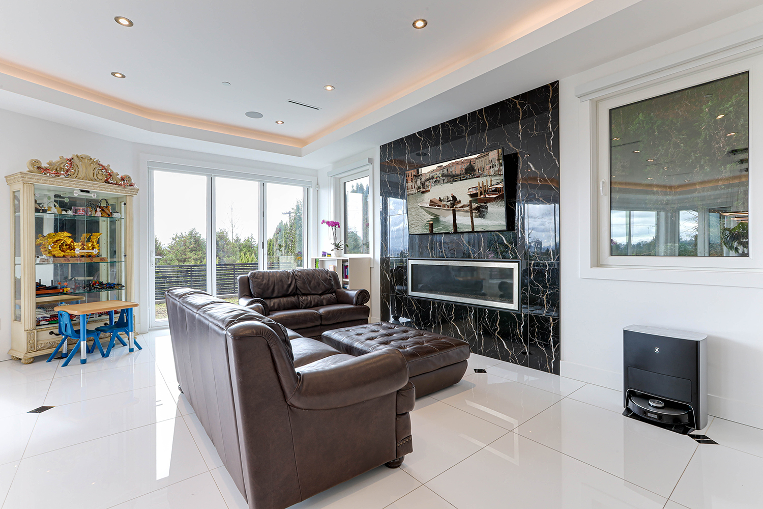 Property photo 104