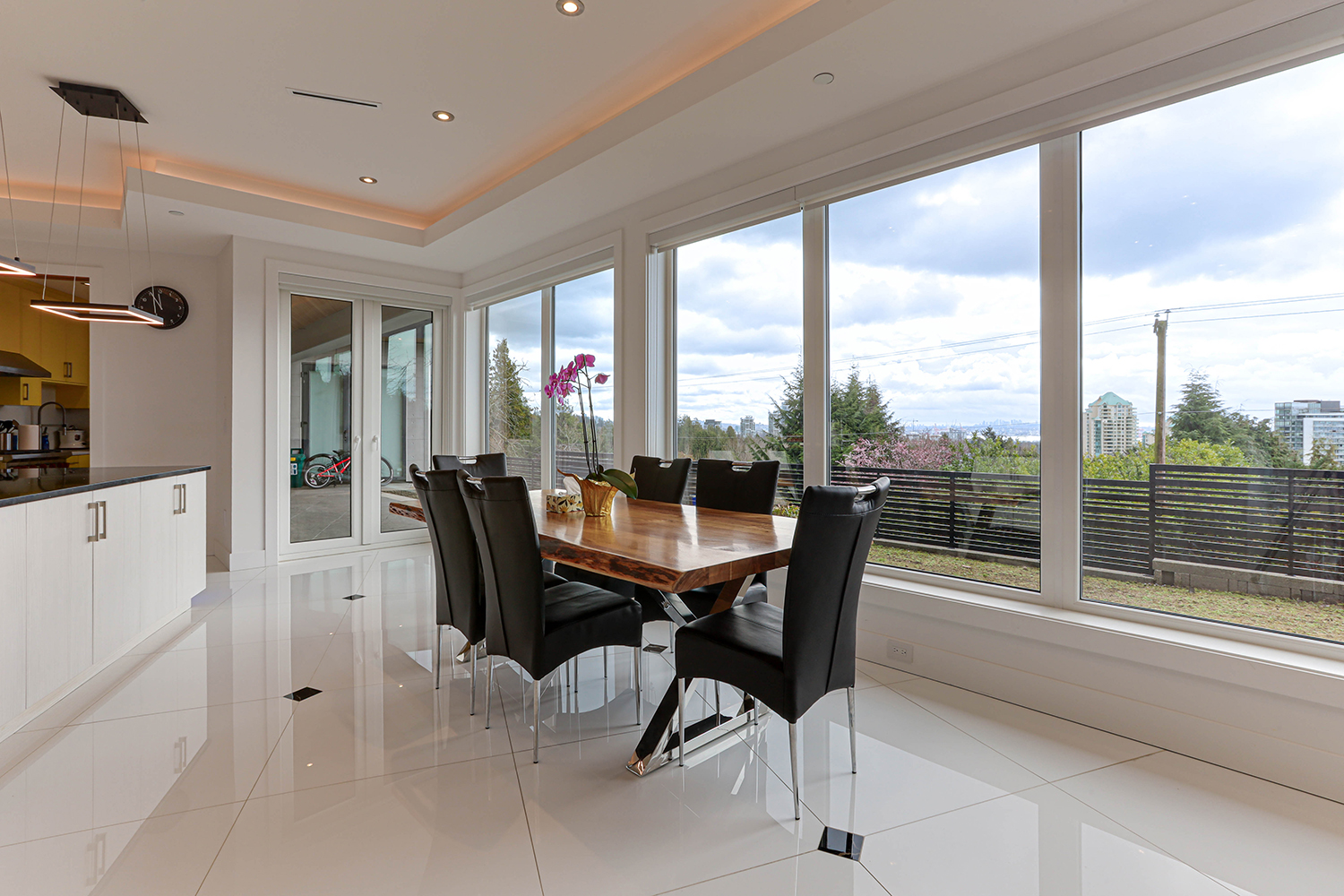 Property photo 109