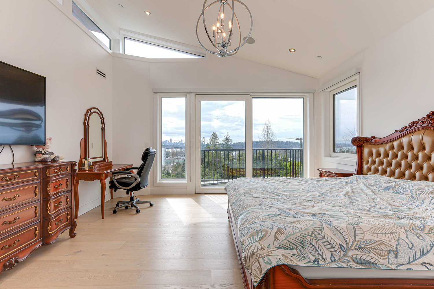 Property photo 127