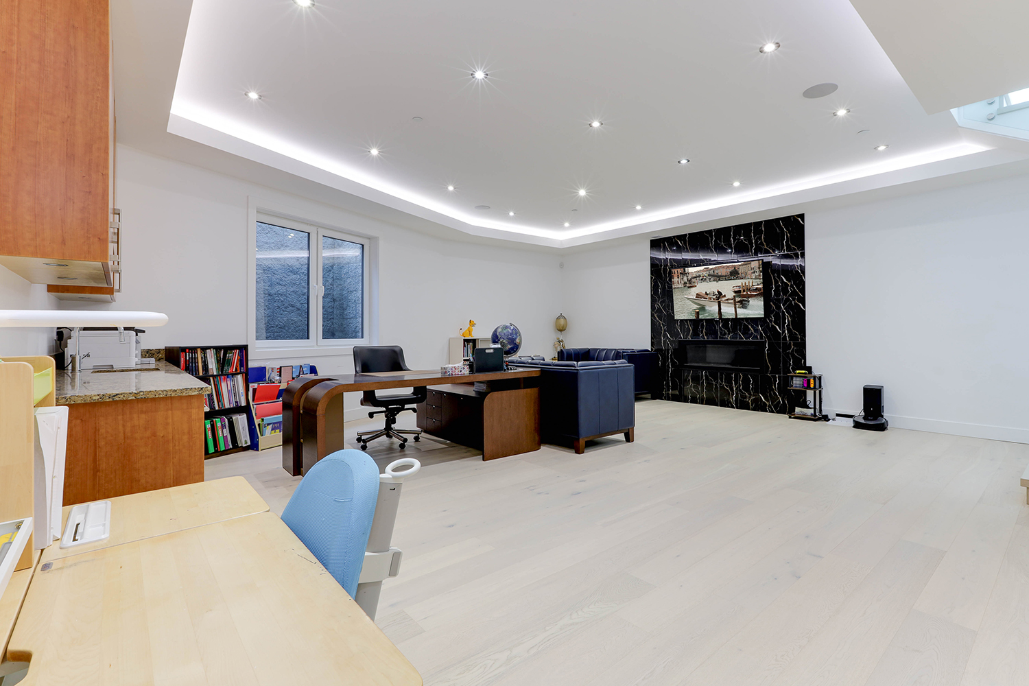 Property photo 155
