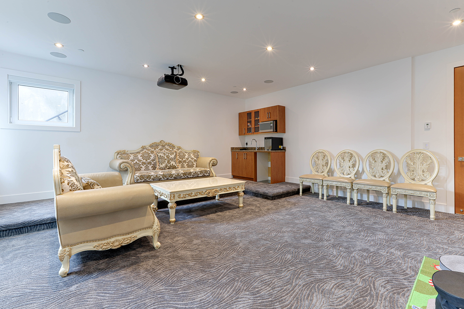 Property photo 165