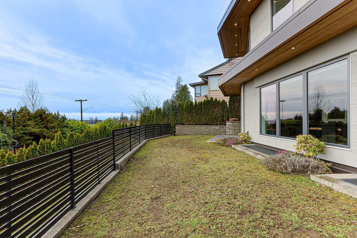 Property photo 168