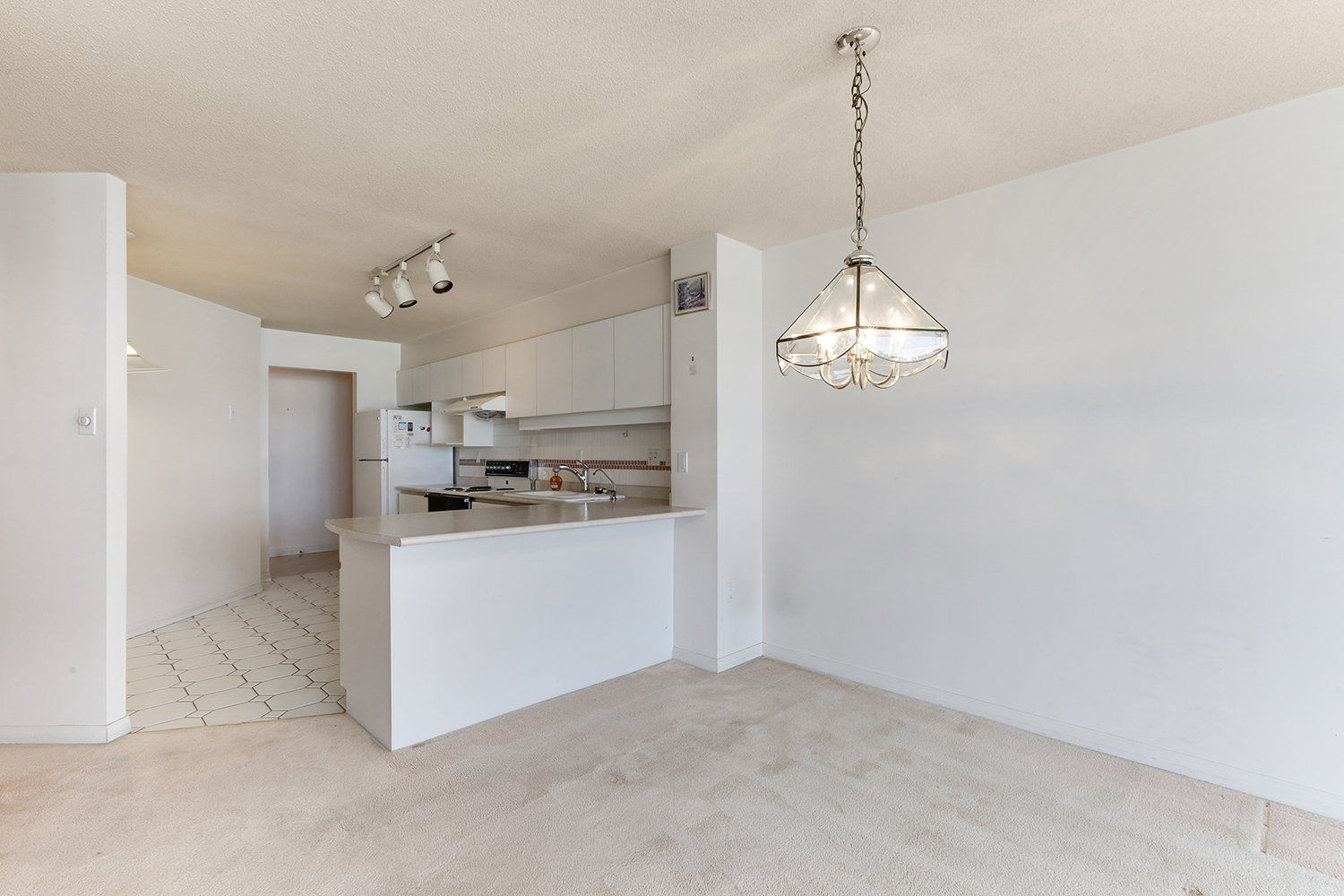 Property photo 107