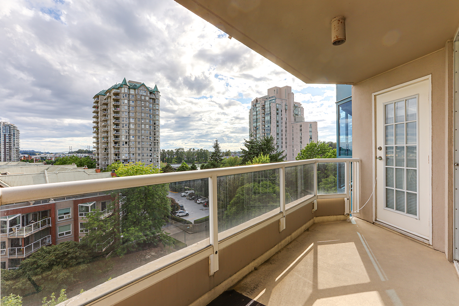 Property photo 123