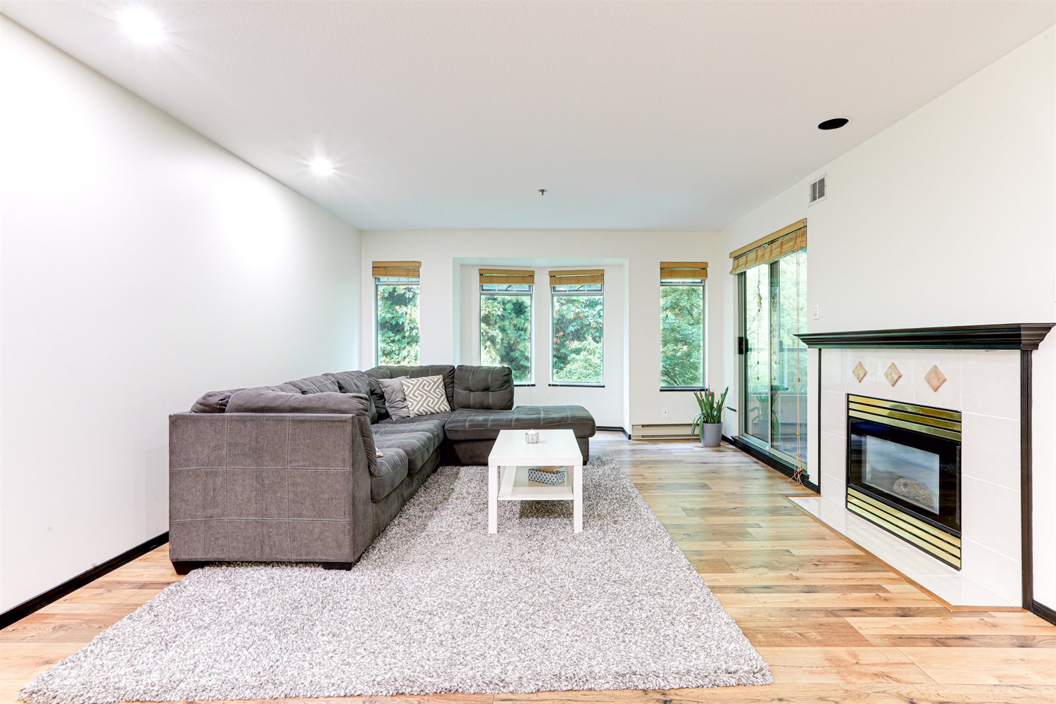 Property photo 107