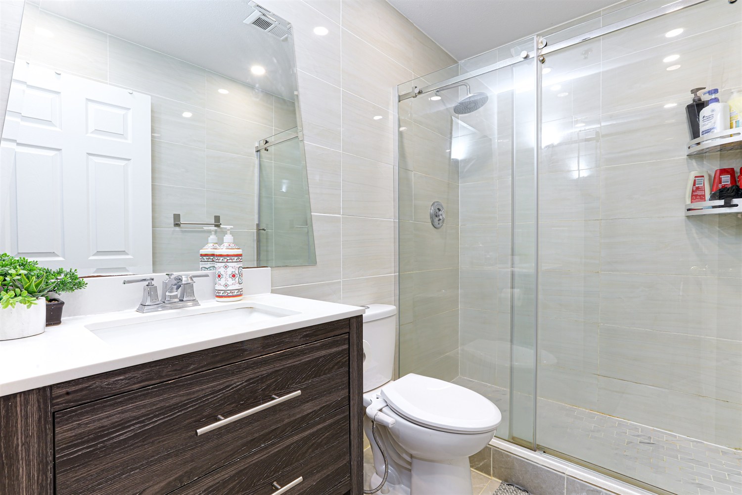 Property photo 124