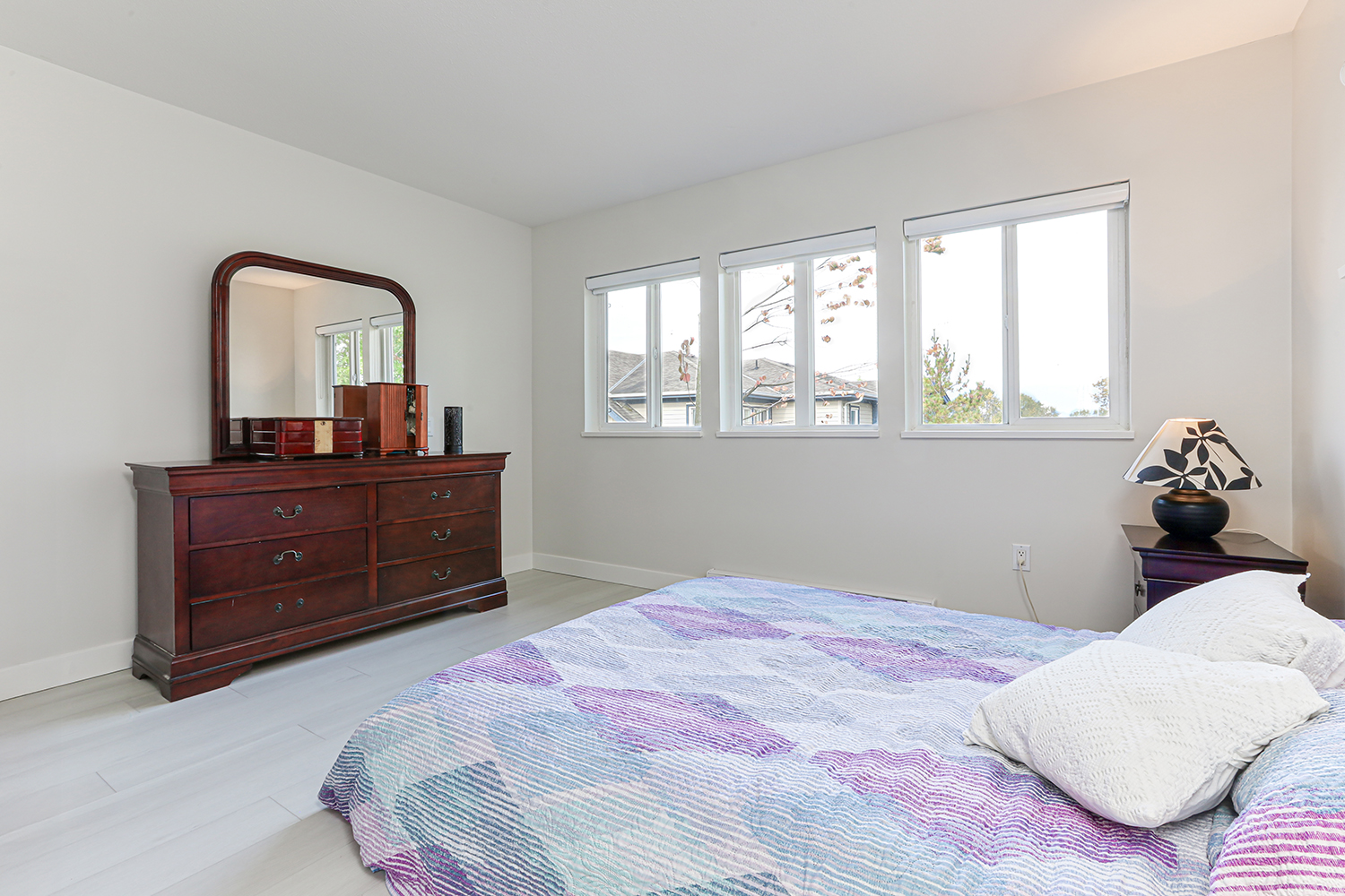Property photo 121