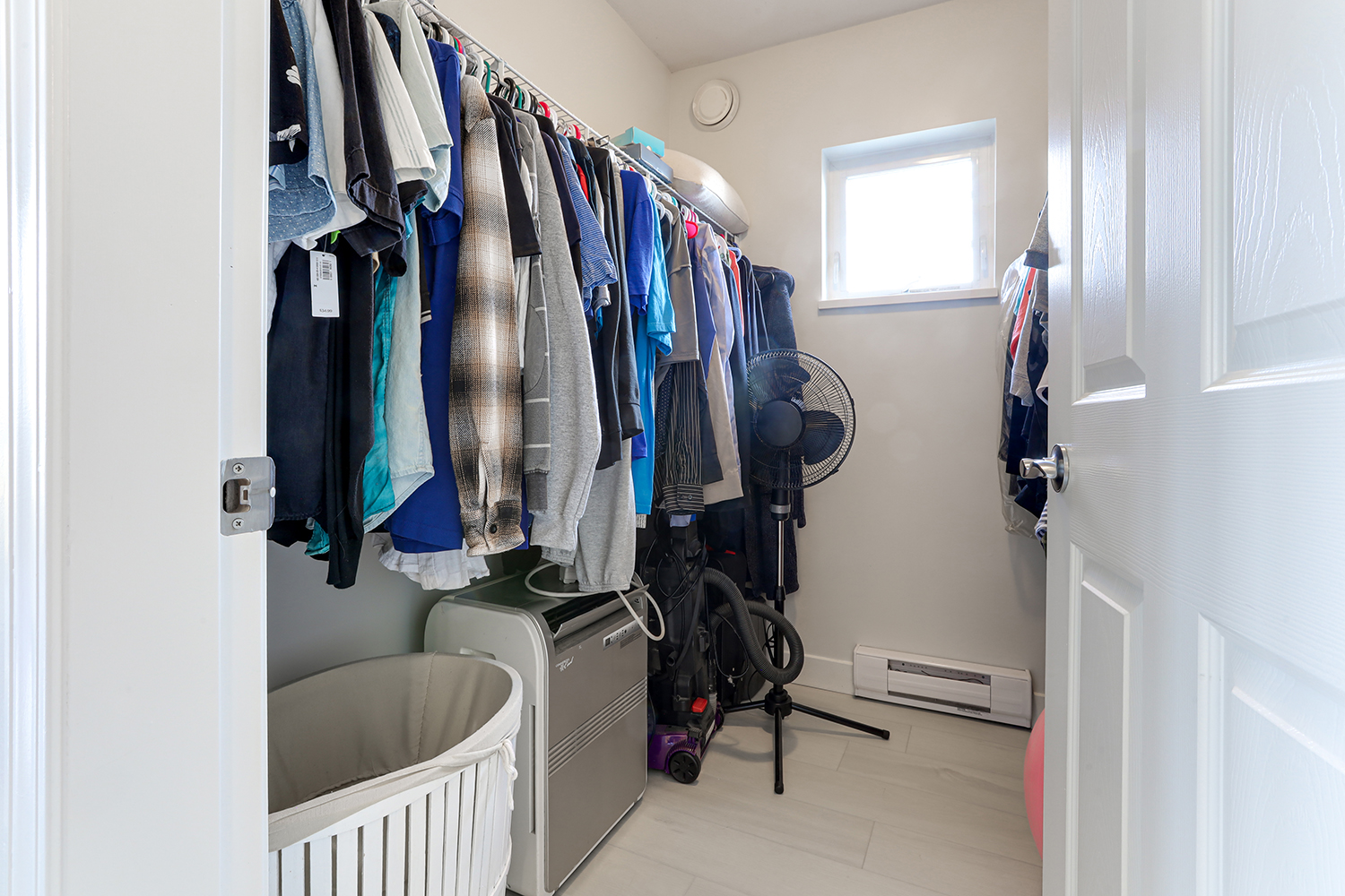 Property photo 123