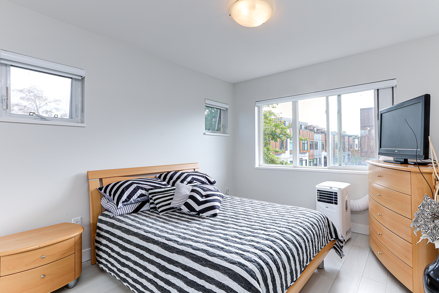 Property photo 124