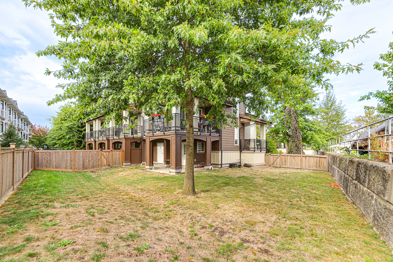 Property photo 137