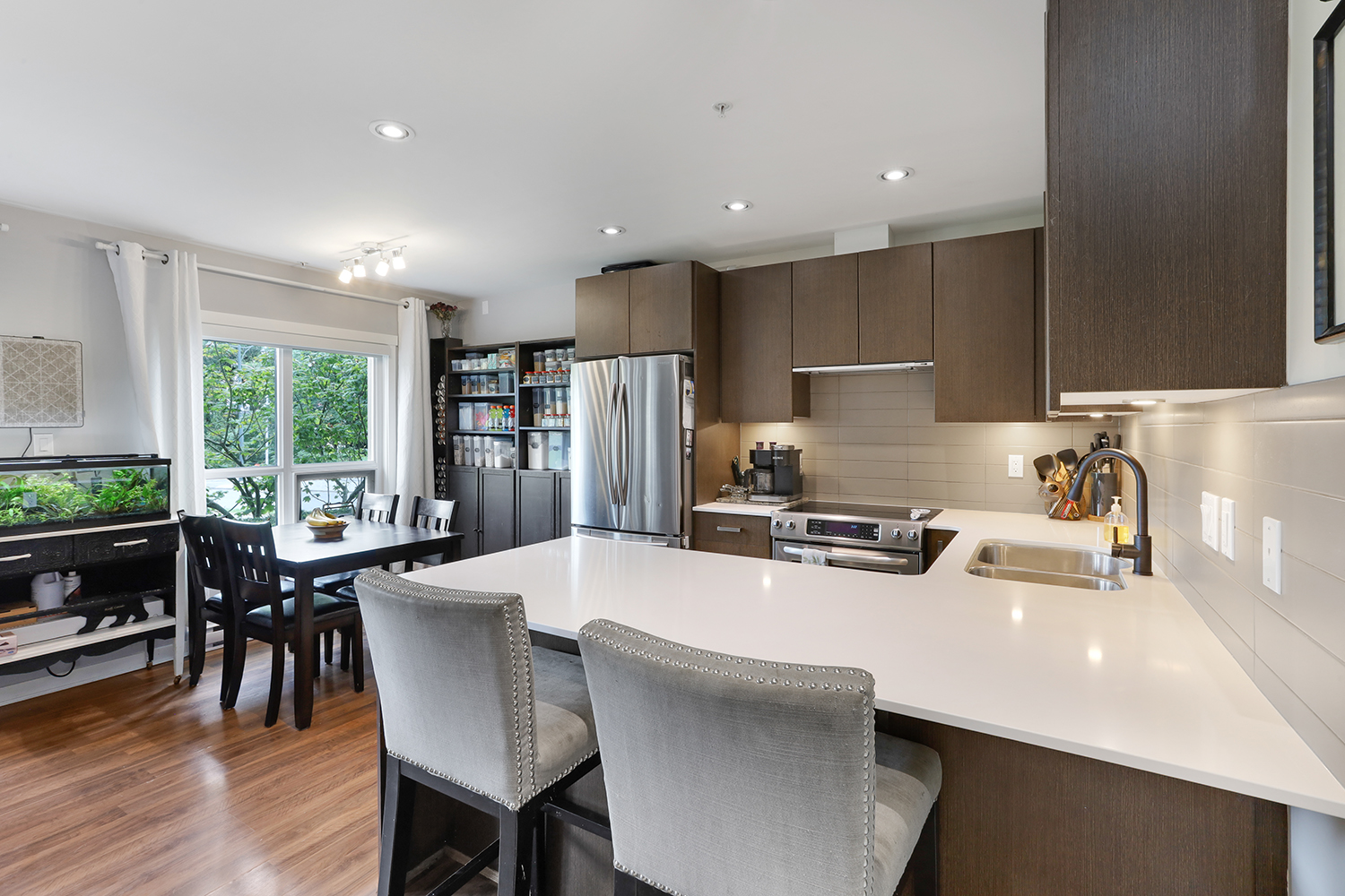Property photo 122