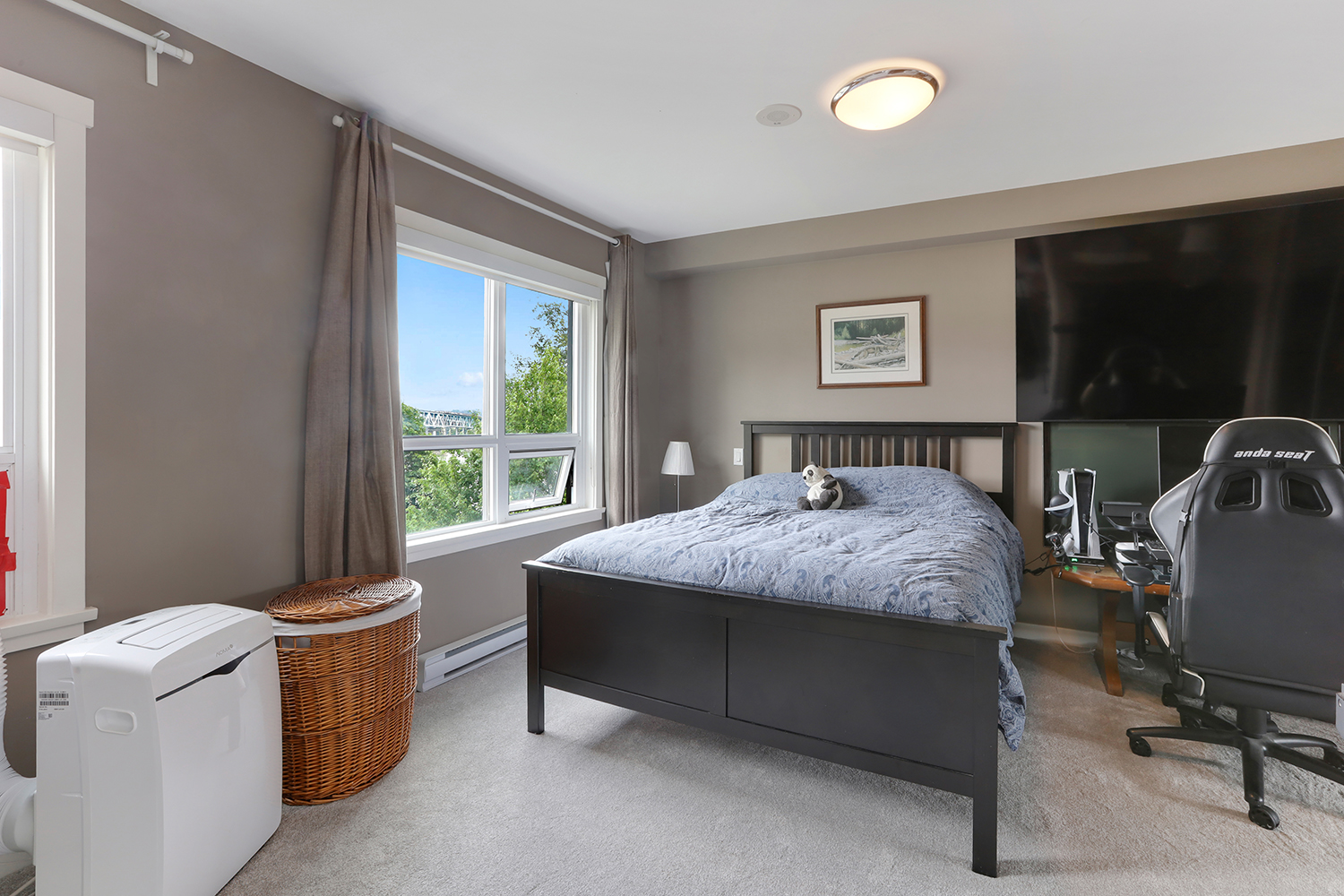 Property photo 124