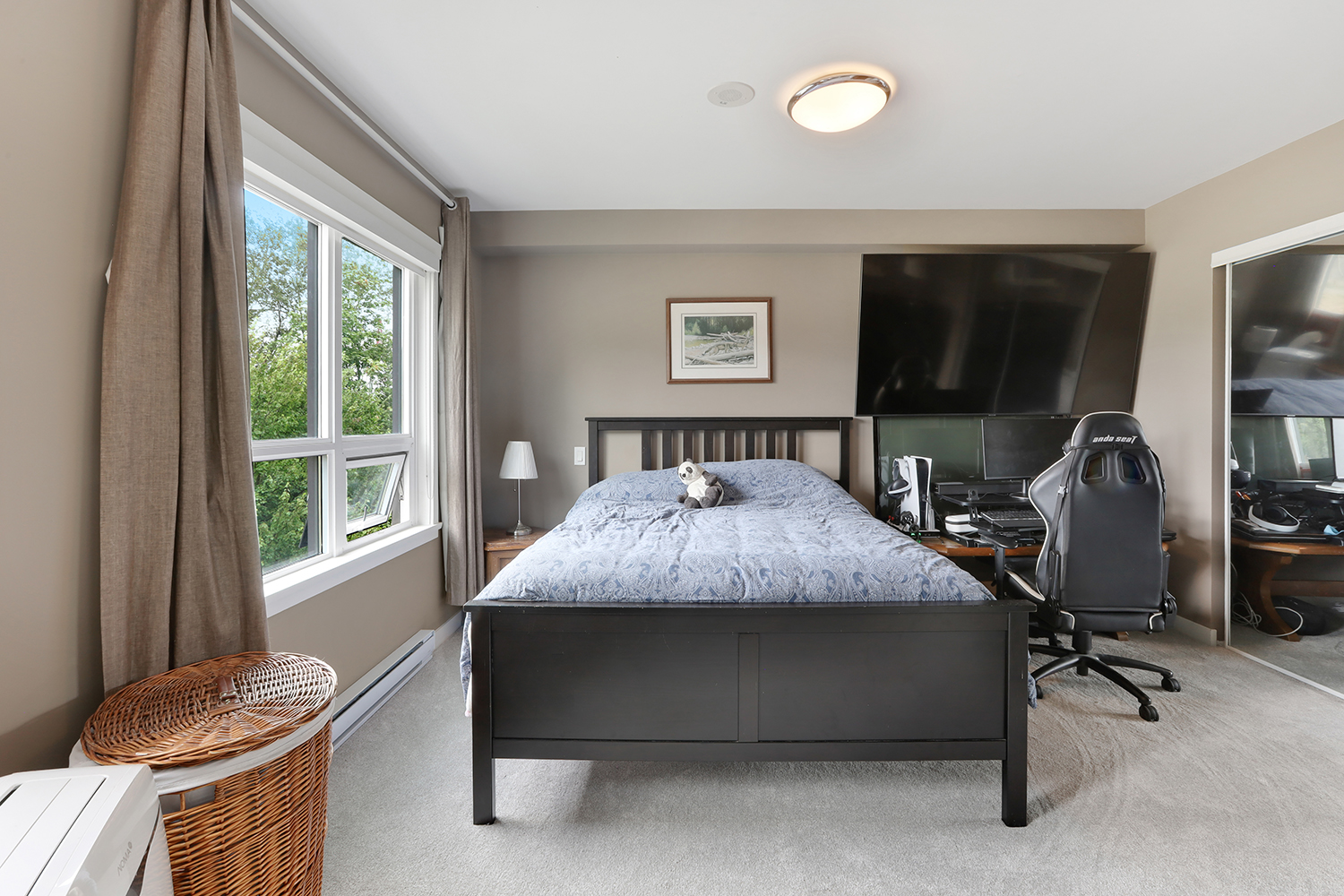 Property photo 126