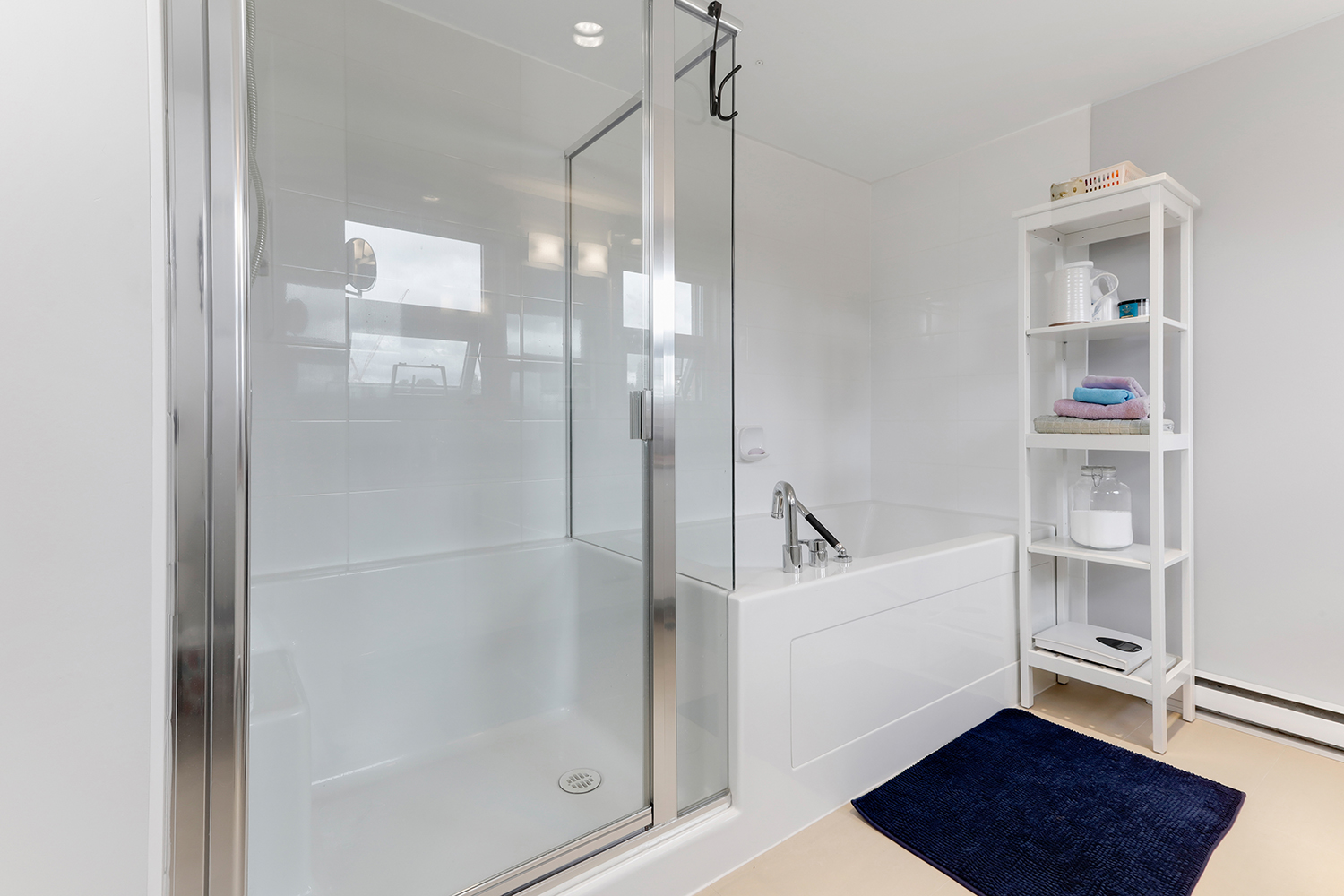 Property photo 128
