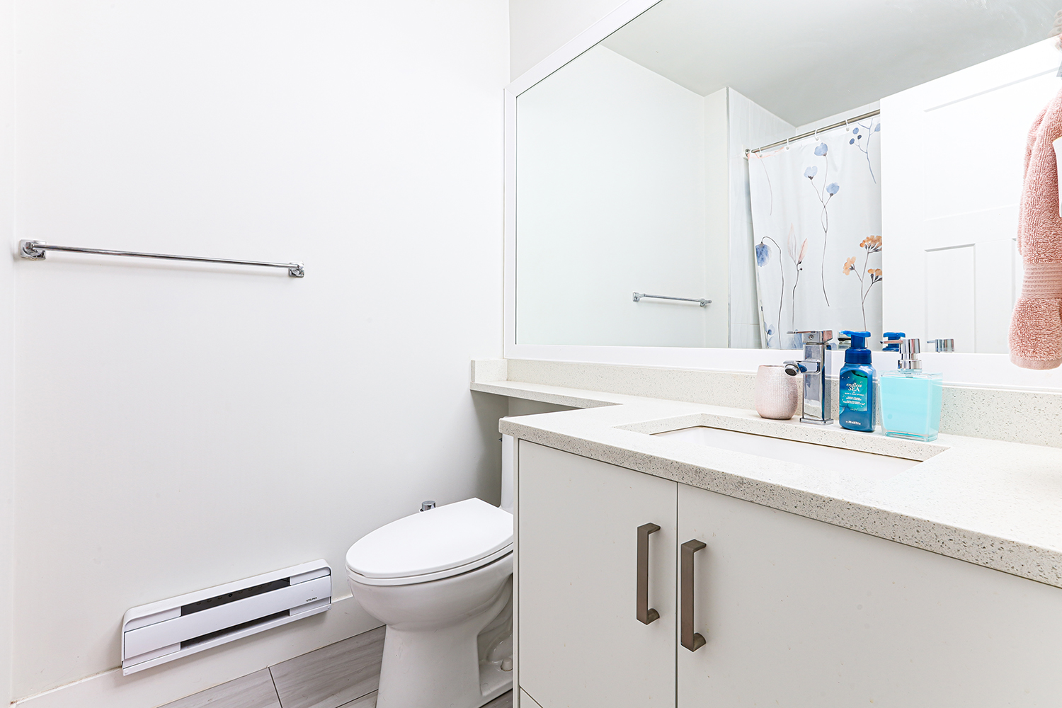 Property photo 128