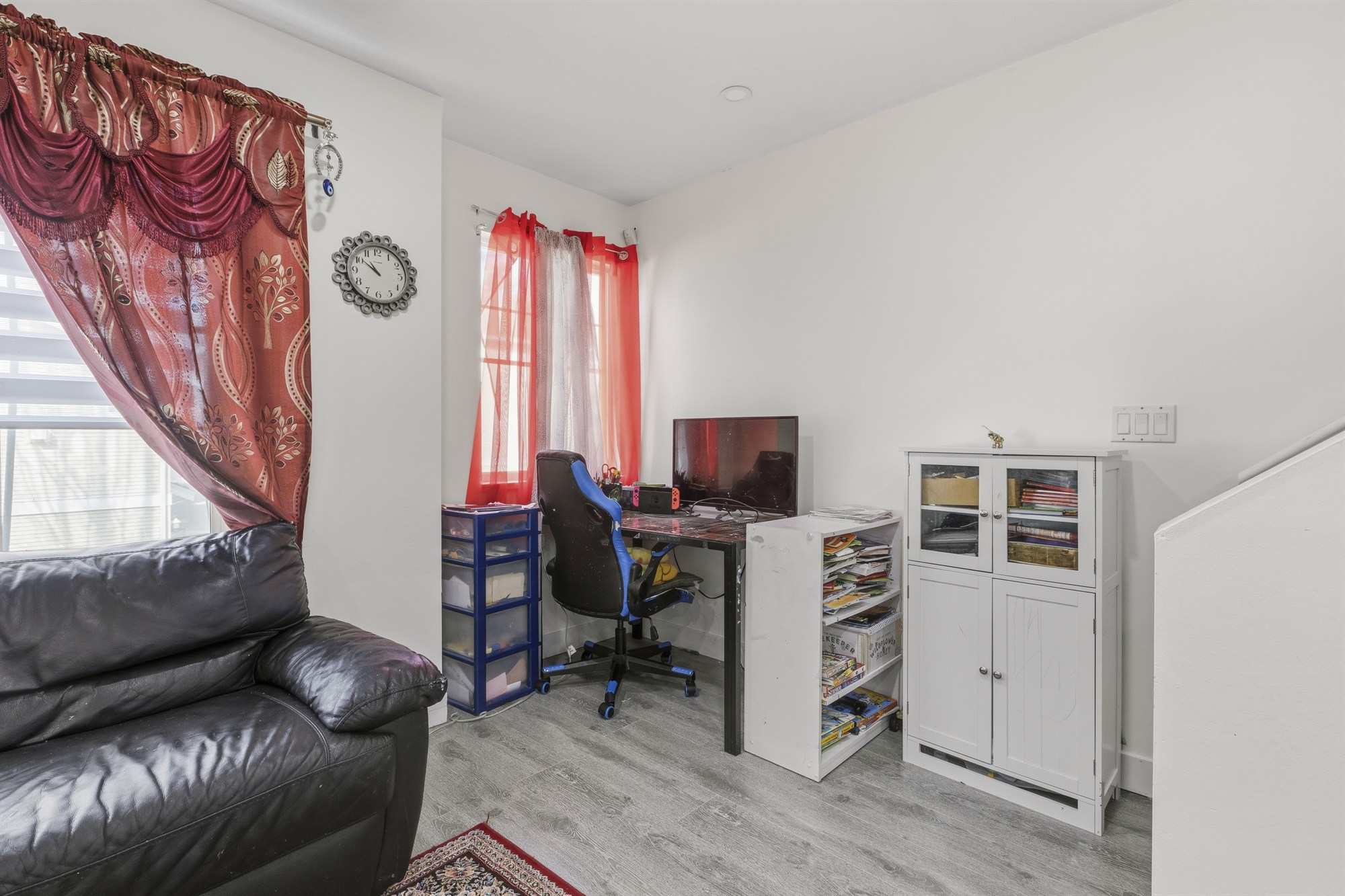 Property photo 105